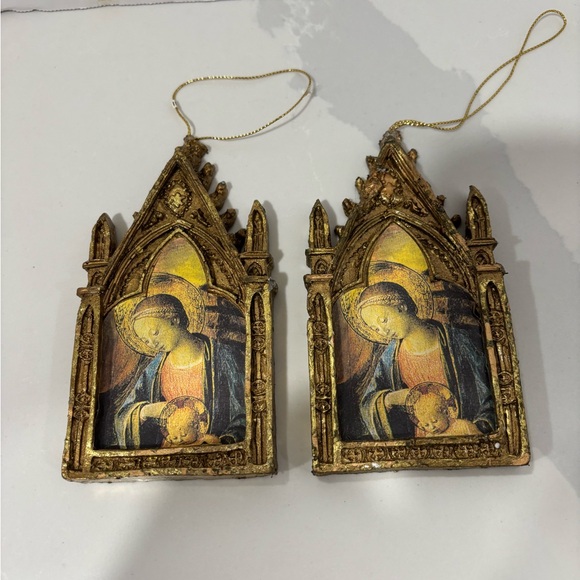 Undefined Other - (2) Vtg Madonna & Child Print in Gilded Gold Frame
5 3/4” x 3”